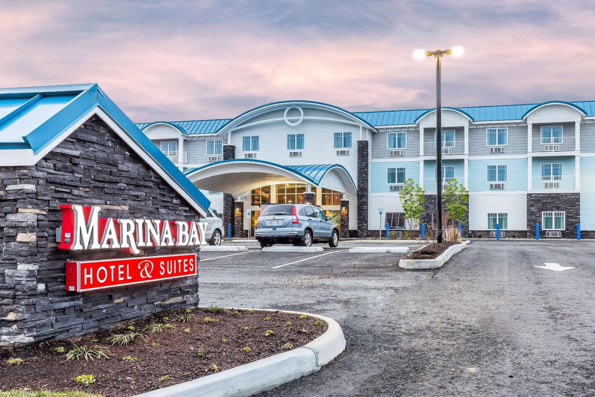 Marina Bay Hotel & Suites, Ascend Hotel Collection Chincoteague Exterior photo